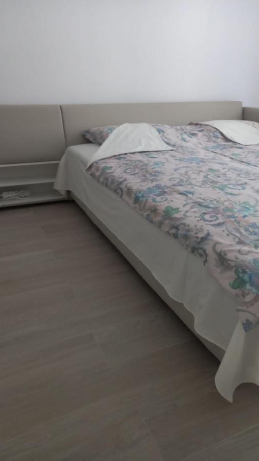 Campus Apartment Constanta Exterior photo